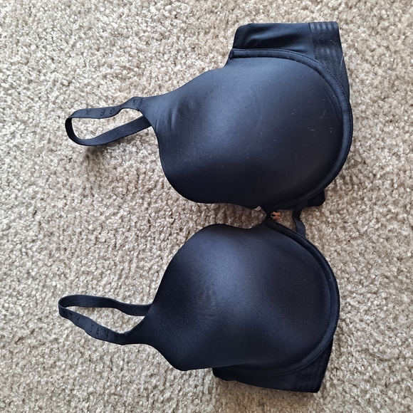 NWT Savage Fenty bra - Picture 1 of 3